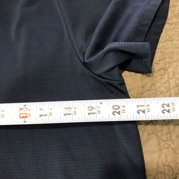 Perry Ellis polo dark blue 100% polyester size L ￼. A260 - Picture 4 of 5